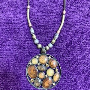 Awesome necklace 💕leather string